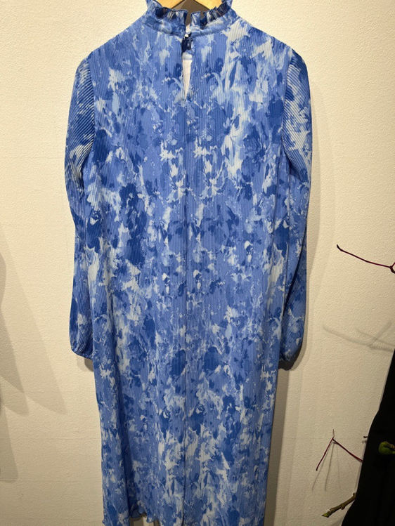 Billede af Blå plisseret elegant kjole 