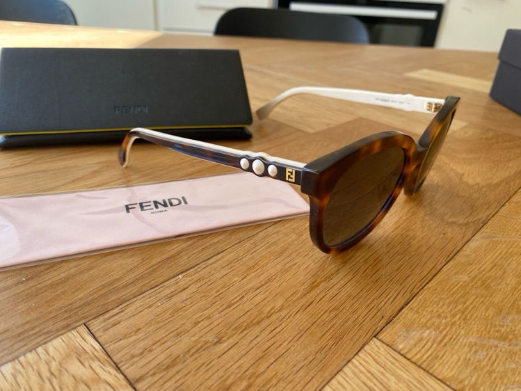 Billede af Fendi solbriller 