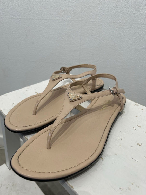 Billede af Prada t-strap sandaler 