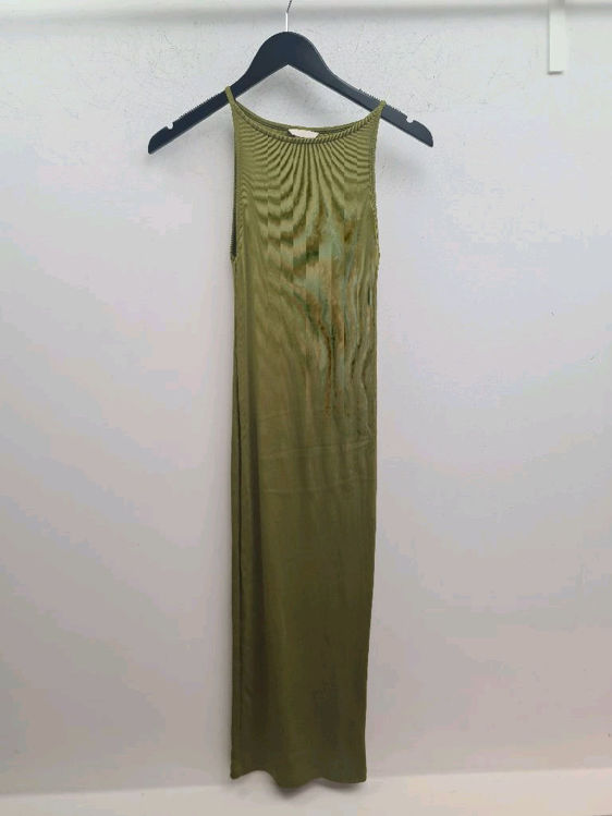 Billede af Tætsiddende olivenfarvet kjole