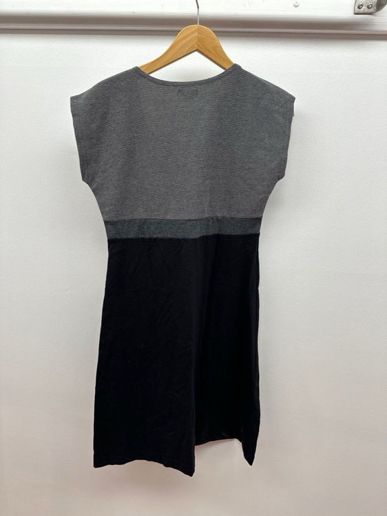Billede af Red dot, Fabindia