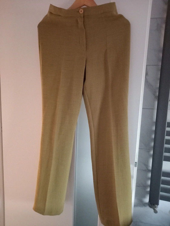 Billede af Sæt khaki tshirt med bukser 
