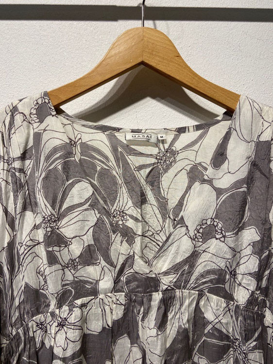 Billede af Masai blomstret kjole hvid/grå
