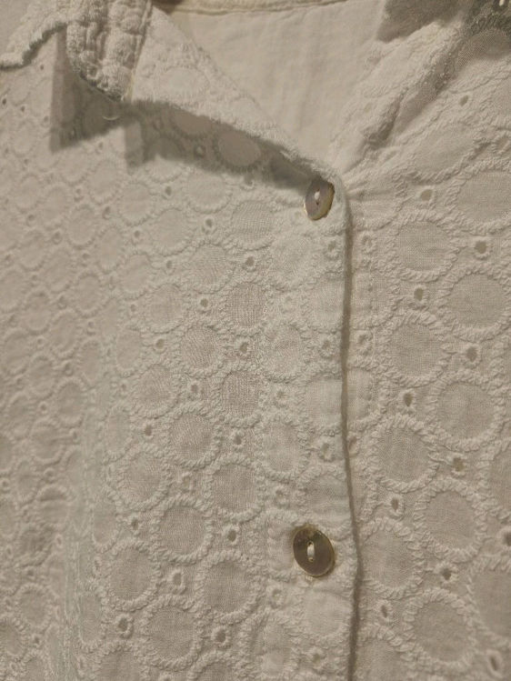 Billede af Vintage broderet skjorte m.perlemor knapper
