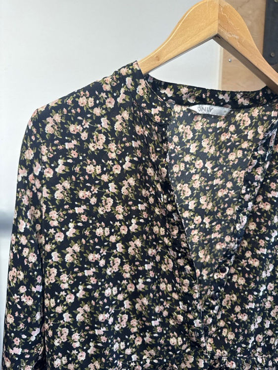 Billede af Blomstret kjole