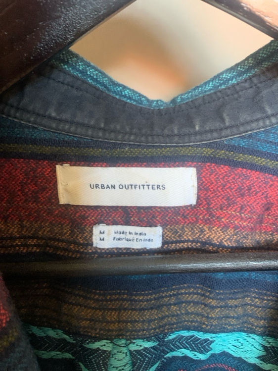 Billede af Urban outfitters shirt