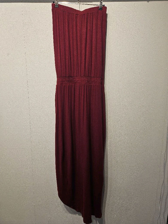 Billede af Flot stretchy strapless kjole m.slids