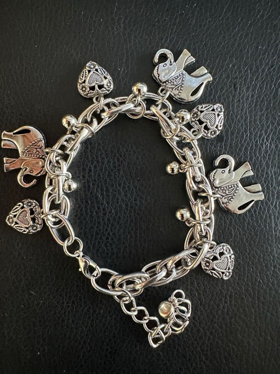 Billede af Armbånd med smukke vedhæng