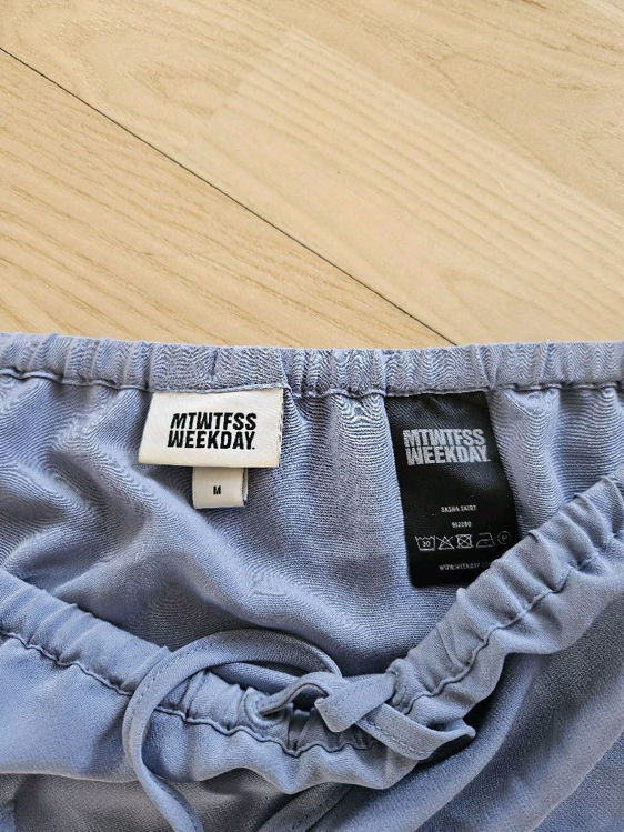 Billede af Blå nederdel