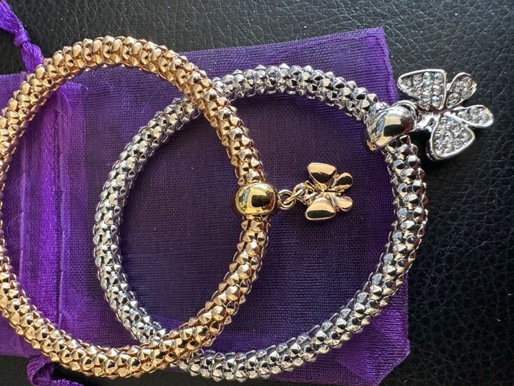 Billede af armbånd