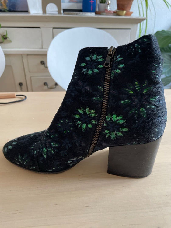 Billede af Dries van noten