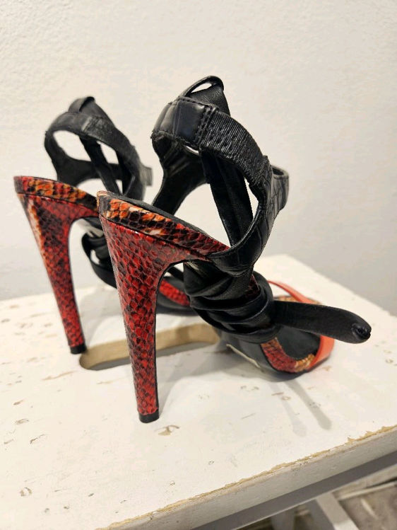 Billede af River Island fede snakeskin stiletter 